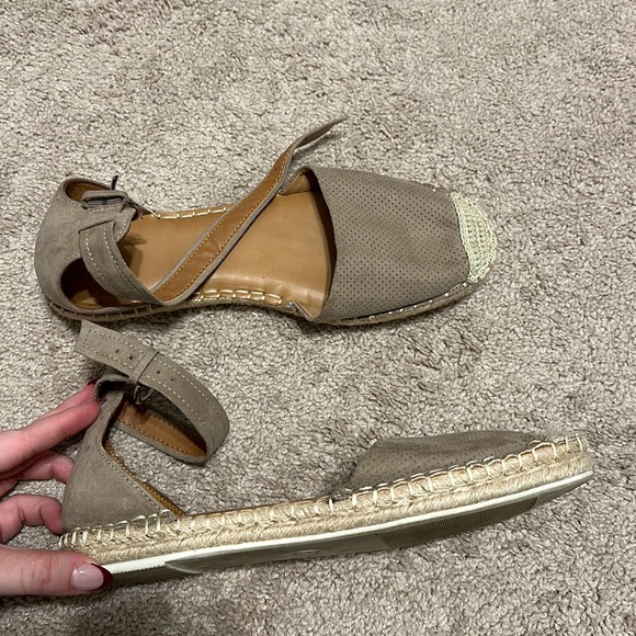 Target espadrille style sandals - Picture 1 of 4